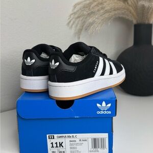 NWT Adidas Campus 00s Sneakers Box in Blue